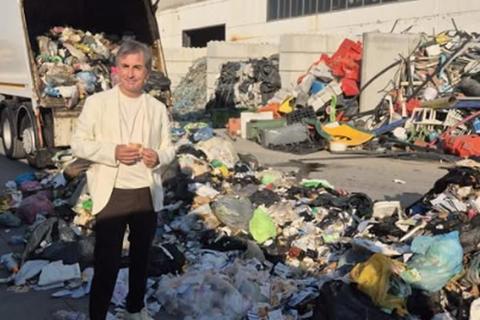 O italiancă a reuşit, cu ajutorul salubrităţii, să-şi recupereze biletul de loterie în valoare de 1 milion de euro aruncat la gunoi
