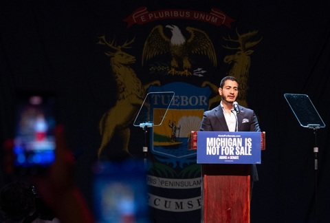 Abdul El-Sayed obţine o victorie importantă pentru aripa progresistă a Partidului Democrat în alegerile primare din Michigan în vederea unui mandat de senator