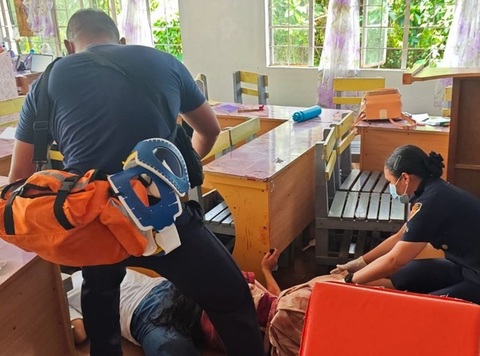Un licean ucis prin împuşcare într-o instituţie şcolară catolică, în Filipine, de către alt elev care a transmis atacul live pe Facebook şi s-a sinucis