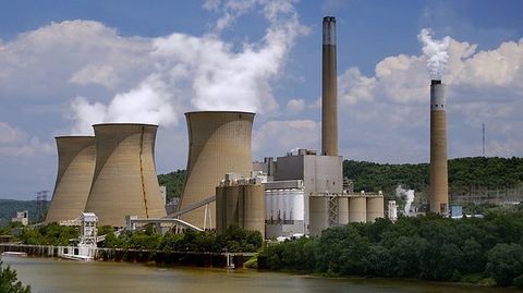Centrala nucleară Paks din Ungaria ar putea funcţiona la capacitate maximă până miercuri, afirmă premierul Magyar