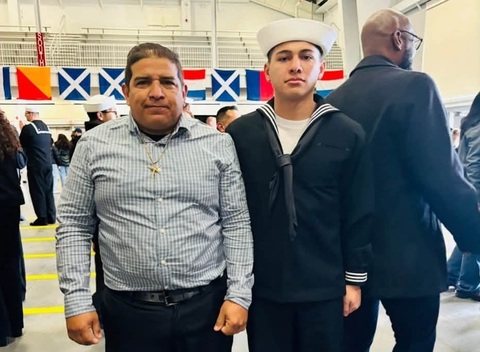 SUA: Tatăl unui marinar de pe portavionul USS Abraham Lincoln a fost reţinut de autorităţile de imigrare / Joshua Aviles revine în Statele Unite după o misiune lungă în Orientul Mijlociu, în războiul cu Iranul / Mesajul marinarului