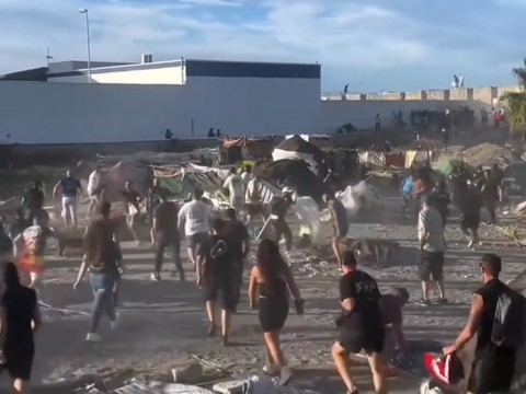 Tensiunile continuă la Ceuta. Patru imigranţi au fost reţinuţi după ce au aruncat cu pietre în soldaţii spanioli aflaţi în patrulare