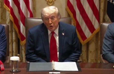 Donald Trump nu exclude posibilitatea de a „revizui” poziţia Statelor Unite cu privire la Insulele Falkland, a căror suveranitate aparţine Regatului Unit