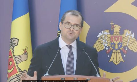 Premierul Republicii Moldova a povestit cum a încercat să vândă ţigări în Olanda în timpul studenţiei