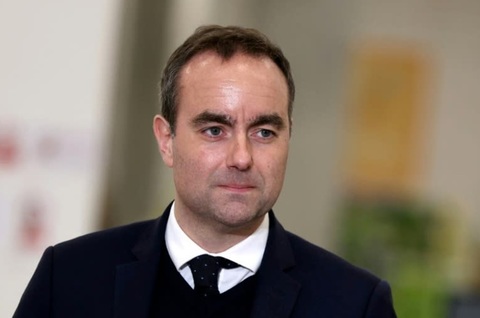 Premierul francez Sébastien Lecornu studiază o scădere a indemnizaţiilor miniştrilor din Guvernul său