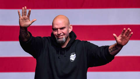 Apariţie surpriză la convenţia republicanilor: senatorul democrat John Fetterman le-a transmis un mesaj video