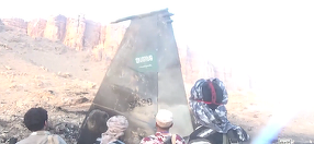 Houthi publică o înregistrare video în care susţin că apare un avion de vânătoarea saudit F-15 doborât, în timp ce ambele tabere continuă schimbul de lovituri - VIDEO