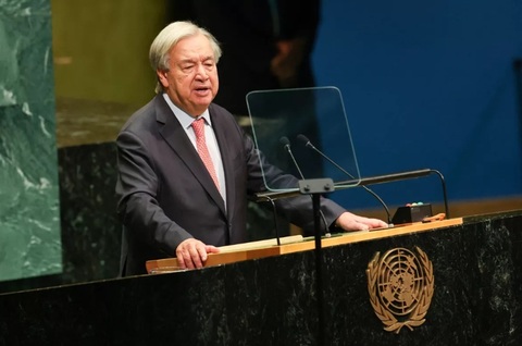 Secretarul general al ONU Antonio Guterres acuză giganţii petrolului, în ultimul său discurs în deschiderea Adunării Generale, de faptul că au tratat atmosfera ca pe ”o groapă de gunoi sub cerul liber”