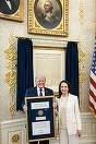 Opozanta María Corina Machado, care i-a donat lui Trump medalia Nobel primită, nu a fost lăsată să intre în Venezuela. În acest timp, şeful Casei Albe se întâlnea la New York cu preşedinta interimară a ţării, Delcy Rodriguez