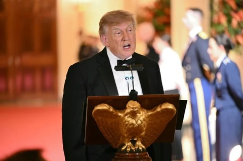 Trump i-a arătat lui Xi şantierul viitoarei Săli de Bal de la Casa Albă şi ”portretul” lui Biden