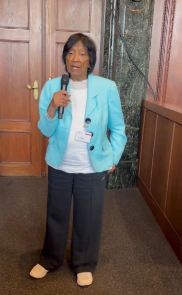 „Dacă aplaudaţi puţin mai tare, s-ar putea să împart premiul cu Trump”, glumeşte Navanethem Pillay, laureată a Premiului Nobel pentru Pace în 2026 - VIDEO