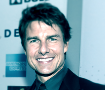 Tom Cruise a renunţat la o călătorie în spaţiu, după accidentul navetei americane Columbia