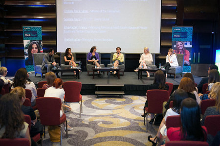 Tendinţele din mediul de business feminin prezentate la conferinţa „Women Think Next”
