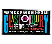 Ploaia a generat ambuteiaje uriaşe şi cozi de 12 ore care au îngreunat accesul la festivalul Glastonbury