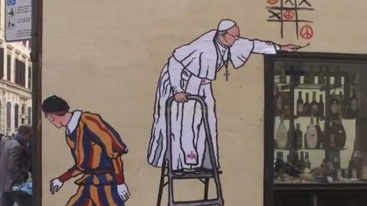 Un desen mural în care papa Francisc joacă ”X şi 0”, îndepărtat de ”Poliţia bunei-cuviinţe” din Roma