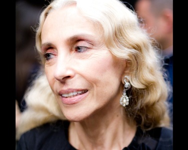 Franca Sozzani, redactorul-şef al revistei Vogue Italia timp de aproape 30 de ani, a încetat din viaţă