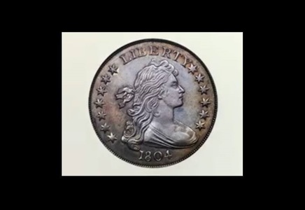 Un dolar din argint ce datează din anul 1804 a fost vândut la licitaţie cu 3,3 milioane de dolari