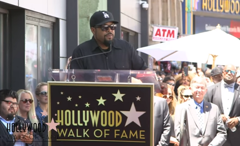 Ice Cube a primit o stea pe Hollywood Walk of Fame