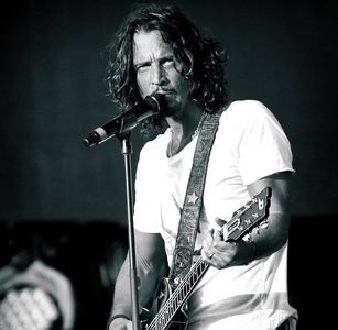 O statuie a muzicianului Chris Cornell va fi amplasată la Seattle