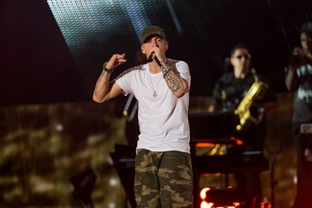 Eminem a câştigat peste 400.000 de dolari în urma procesului cu National Party din Noua Zeelandă