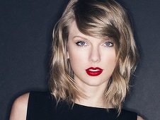 Taylor Swift a vândut aproape o jumătate de milion de exemplare ale noului ei album, ”Reputation”, înainte de lansare