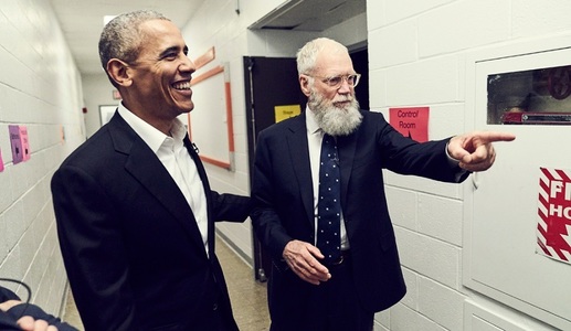 Barack Obama, primul invitat al show-ului lunar al lui David Letterman pe Netflix, povesteşte cum a dansat cu Prince - VIDEO