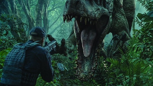 Colin Trevorrow va regiza al treilea film din franciza „Jurassic World”

