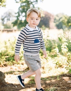 Prinţul George, fiul cel mare al ducilor de Cambridge, va împlini duminică cinci ani
