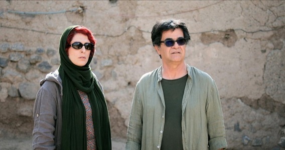 Cel mai nou film al iranianului Jafar Panahi, premiat pentru scenariu la Cannes, va deschide festivalul Anonimul 2018