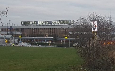 Jucării sexuale au provocat închiderea unui terminal al aeroportului Schönefeld din Berlin