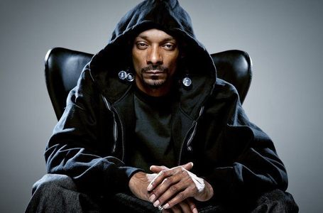 Rapperul Snoop Doog va publica o carte de bucate în octombrie