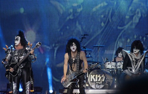 Trupa americană Kiss a anunţat, în cadrul emisiunii "America's Got Talent, că va începe un turneu final - VIDEO
