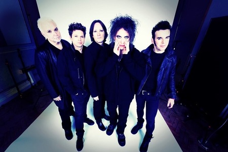 Grupul britanic The Cure va cânta la 20 de festivaluri vara viitoare 