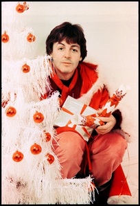 Paul McCartney îi sfătuieşte pe fani ca de Crăciun să fie rezonabili 