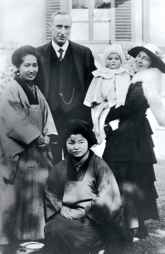 Împreună cu familia, în Japonia