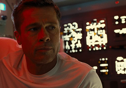 O persoană din echipa filmului „Bullet Train”, în care joacă Brad Pitt, diagnosticată cu Covid-19. Actorul, testat de mai multe ori