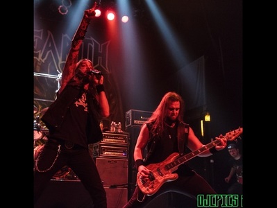 Solistul şi basistul Iced Earth au părăsit trupa după ce liderul Jon Schaffer a fost arestat pentru implicarea în incidentele de la Capitoliu