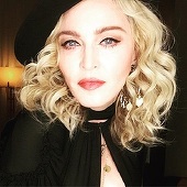 Madonna îl compară pe Putin cu Hitler într-un videoclip în care susţine Ucraina 