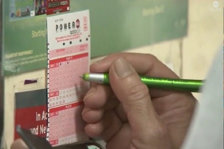 Premiul de un miliard de dolari la Powerball a fost câştigat cu un bilet cumpărat în California
