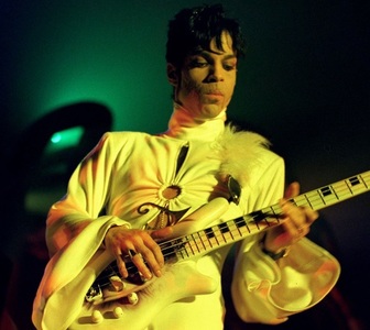 Legendarul album „Diamond and Pearls” al lui Prince va beneficia de o reeditare de lux - VIDEO