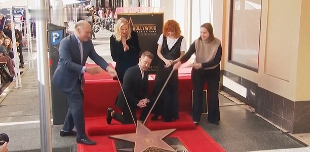Macaulay Culkin, actorul din "Singur acasă", a primit o stea pe Walk of Fame de la Hollywood - VIDEO