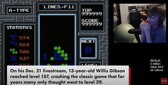 Un băiat de 13 ani devine primul jucător care a învins Tetris - VIDEO