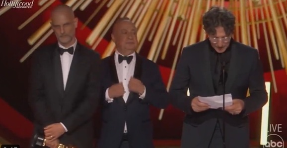 Joaquin Phoenix şi Joel Coen au semnat o scrisoare deschisă în sprijinul discursului regizorului Jonathan Glazer de la gala Oscar