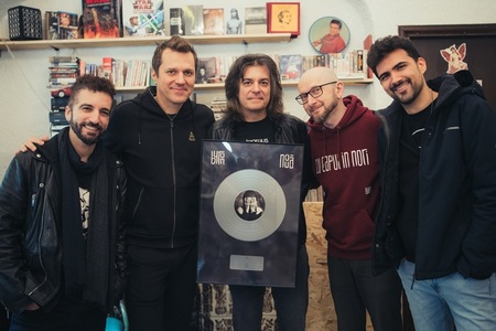 Trupa byron a primit discul de platină pentru albumul „nouă"