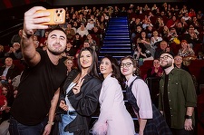 Comedia „În pielea mea”, primită cu entuziasm la proiecţiile speciale din ţară în prezenţa echipei - VIDEO