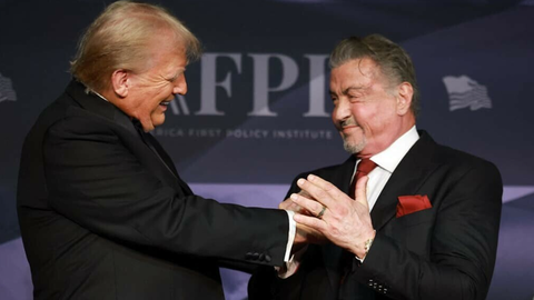 Sylvester Stallone afirmă că a refuzat funcţia de „ambasador special” al lui Trump la Hollywood pentru că era „imposibilă”: „I-am spus «Mulţumesc» şi «Ciao»”