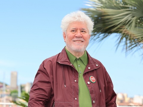 Pedro Almodóvar s-a alăturat activiştilor care militează pentru dreptul la locuinţă în Madrid