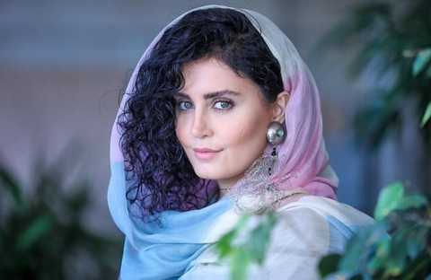 Iran - O actriţă populară condamnată la un an de închisoare pentru că a susţinut protestele din ianuarie