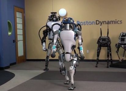 Atlas, noul robot umanoid creat de Google, demonstrează capacităţi uimitoare