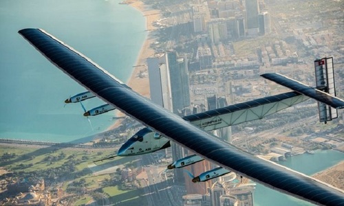 Avionul Solar Impulse 2 a aterizat în Egipt